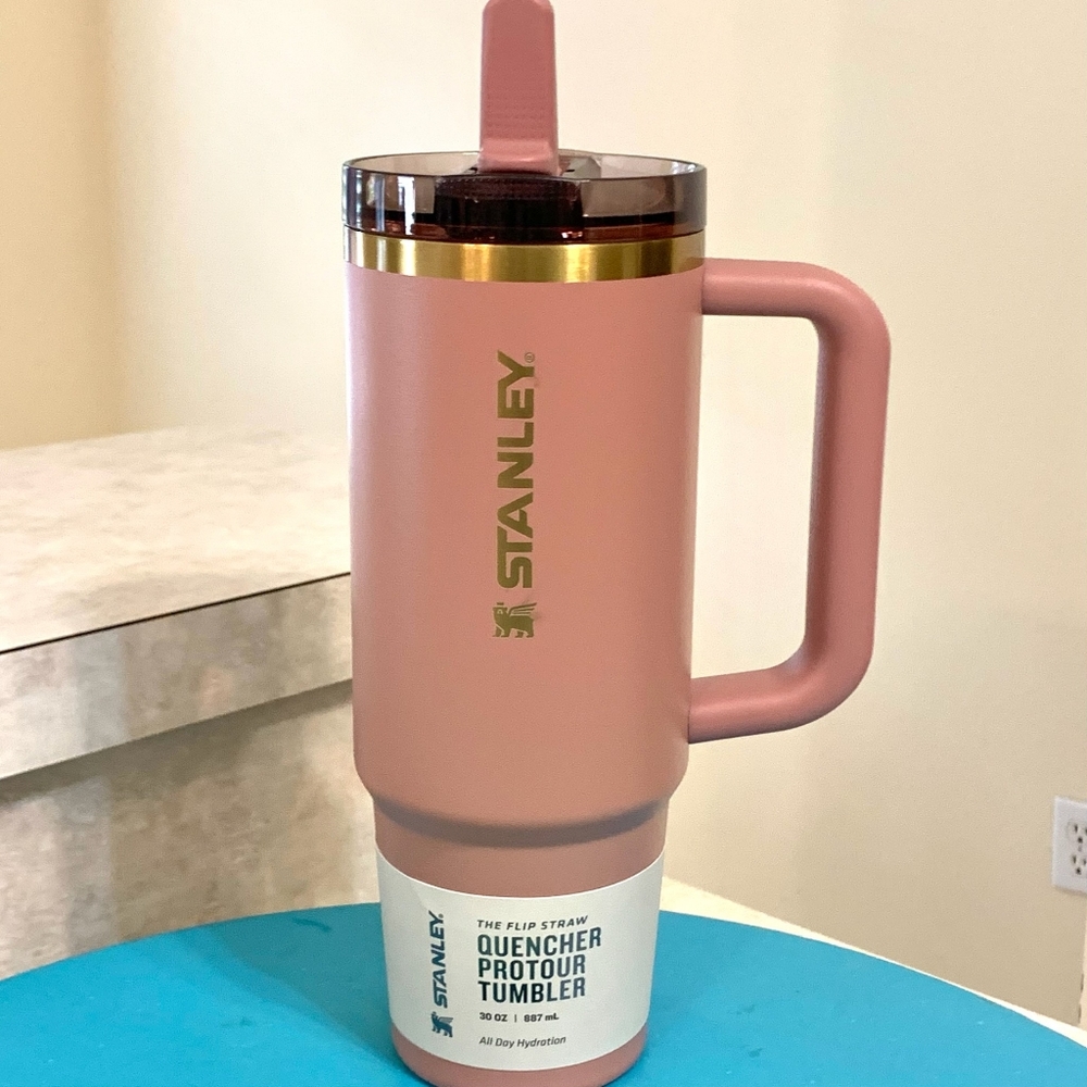 NEW Stanley Quencher Protour Antique Pink Tumbler 30oz SOLD OUT!!!!